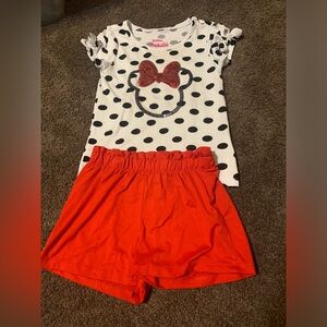 Minnie Mouse Outfit